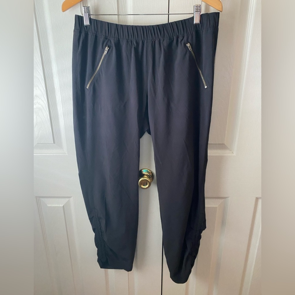 ATHLETA Aspire Black Cinch Leg Mid-Rise Athletic Ankle Track Pants SZ‎ 14